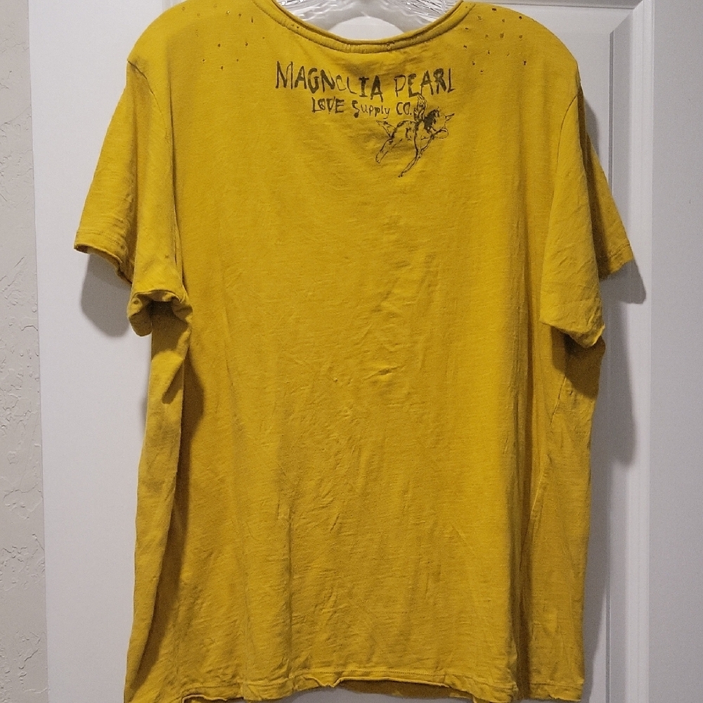Magnolia Pearl Mustard Short Sleeve Tee - Picture 5 of 6